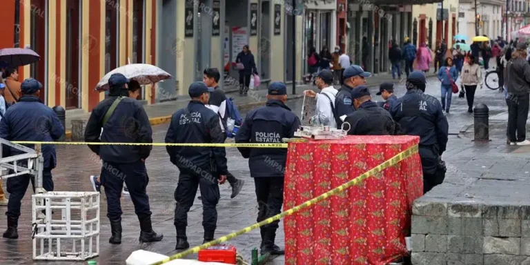 1-SI-Patrullaje-policiaco-en-calles-del-Centro-Historico_