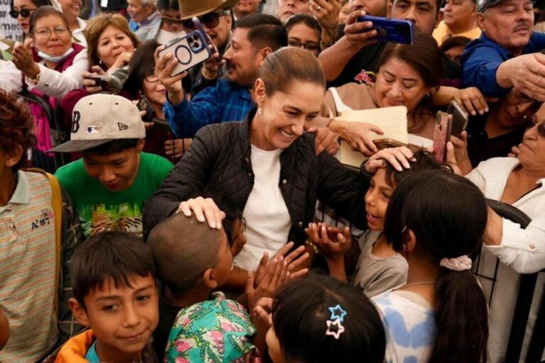 210226-CSP-ENTREGA-DE-VIVIENDA-PARA-EL-BIENESTAR-EN-MONCLOVA-COAHUILA-1-1100x733-1