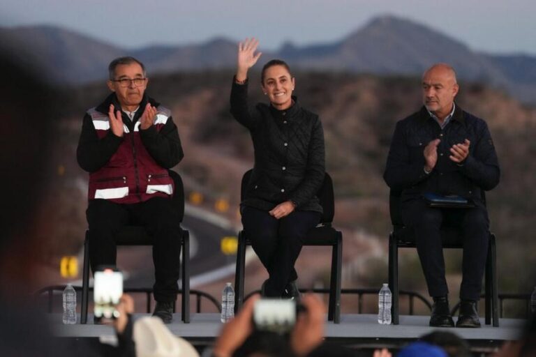 310126-CSP-INAUGURACION-DE-LA-CARRETERA-BAVISPE-NUEVO-CASAS-GRANDES-5-1100x733-1