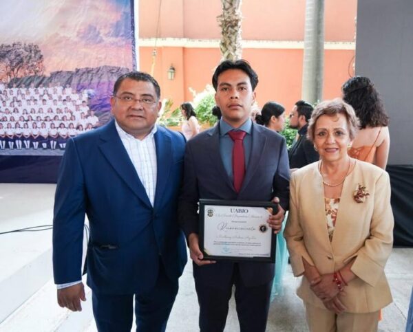 No fue una graduación cualquiera: la Prepa 6 dice adiós a otra generación