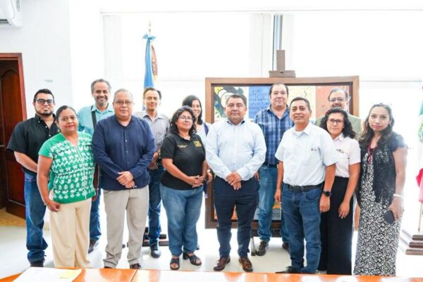 Rector y académicos de la FASBIT se ven cara a cara en la UABJO