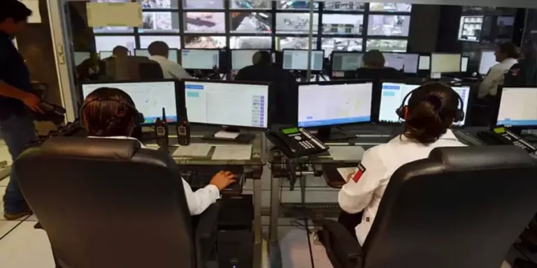 911