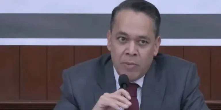 Enrique-Diaz-Vega-
