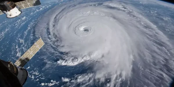 SMN advierte: así podría golpear la temporada de huracanes 2026 a México