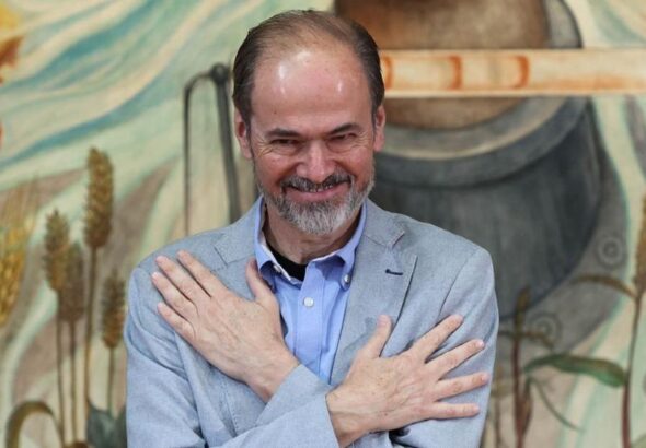 Juan-Villoro-critica-4t-Premio-Carlos-Fuentes