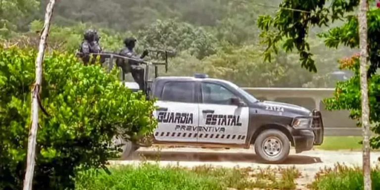 Policias-chiapanecos-invadieron-territorio-comunal-de-los-Chimalapas_-copia