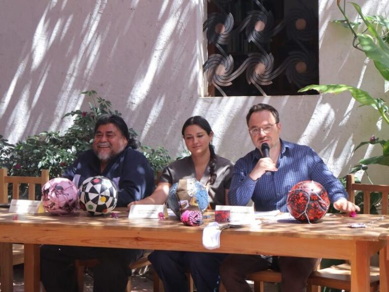 Presentacion-concurso-balones-y-calcetas_02-1066x800-1