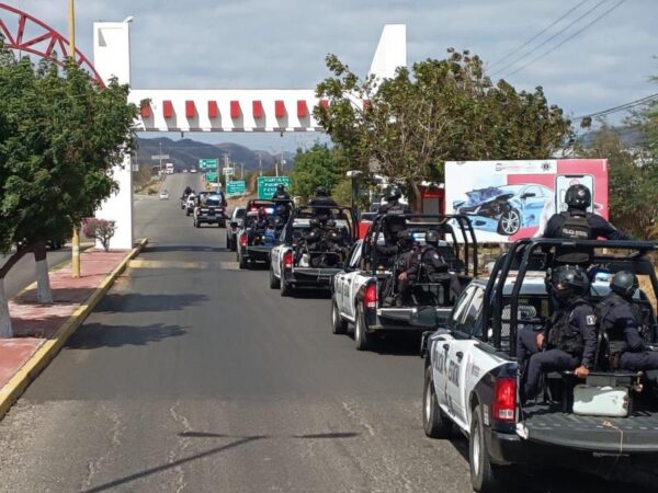 Movilización masiva: 150 policías llegan a Juchitán para blindar la ciudad