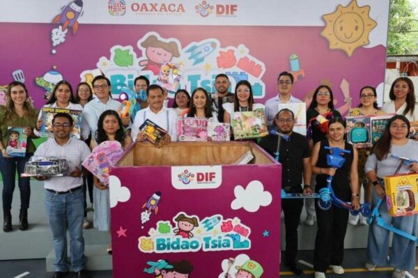 Gobierno y Dif unen fuerzas para llevar juguetes e ilusión a Oaxaca 2026