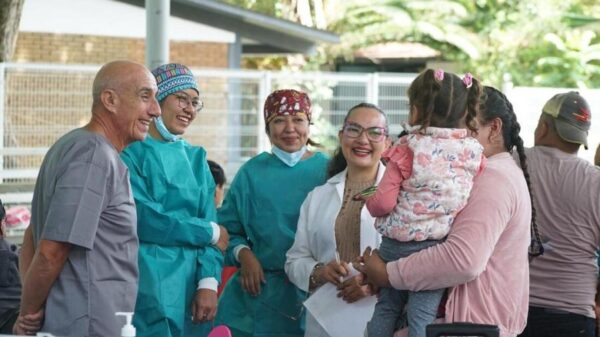 143 vidas transformadas: jornada de prótesis ocular devuelve rostro y confianza