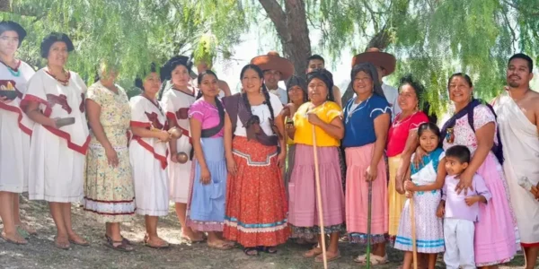 Nancy Benítez enciende el Festival Laniró y exalta la unidad de los pueblos oaxaqueños