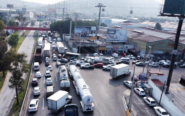 bloqueo-transportistas-estado-de-mexico-26102026-1