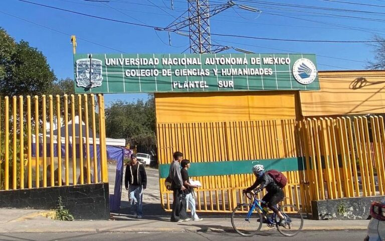 cch-sur-suspende-clases-falta-de-seguridad-torniquetes-08102026