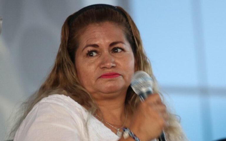 ceci-flores-madre-buscadora-hija-primeras-buscadoras-certificadas-mexico-07102026-1