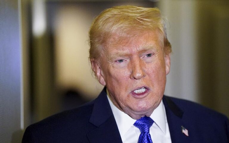 donald-trump-air-force-one-rts-17022026