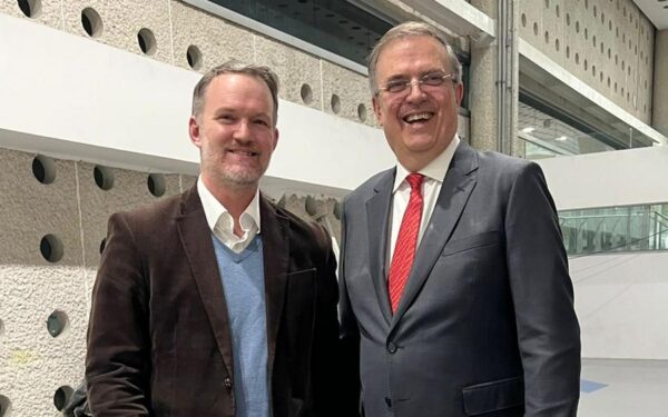 Necesito el texto completo del artículo para crear un titular fiel y sensacionalista. ¿Puedes pegarlo aquí?