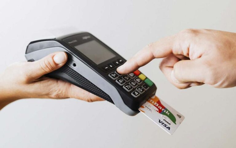 pago-tarjeta-credito-debito-terminal-generica-04042024