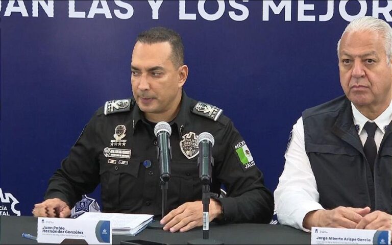 policias-jalisco-manifestantes-15102026-1