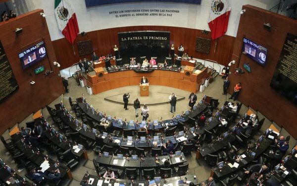 Senado allana reforma constitucional para crear ley general contra el feminicidio