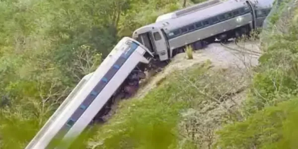 Polémica en la 4T: rediseñan tramo del Interoceánico tras falla que dejó 14 muertos
