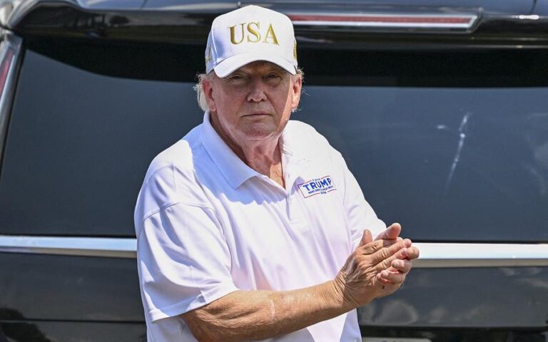 trump-club-golf-reuters-10082026