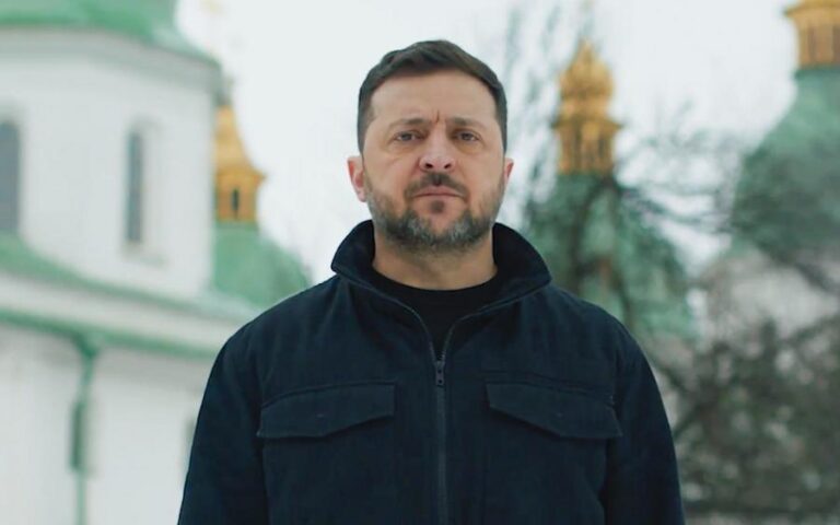 volodimir-zelenski-ucrania-aniversario-captura-pantalla-24022026